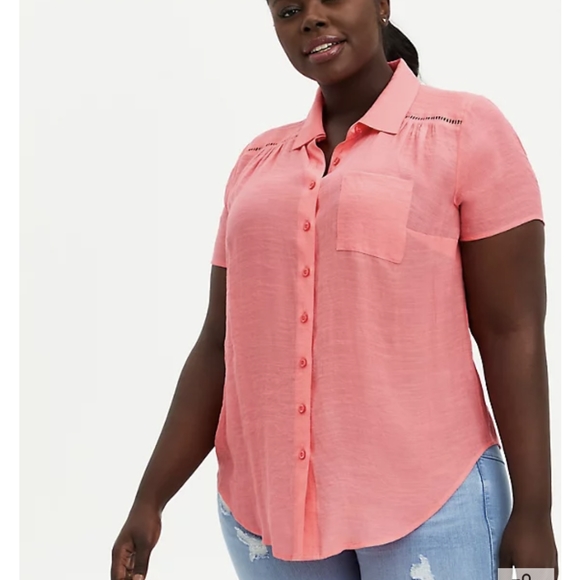 Torrid button front blouse - gauze coral pink, size 3. - Picture 2 of 4